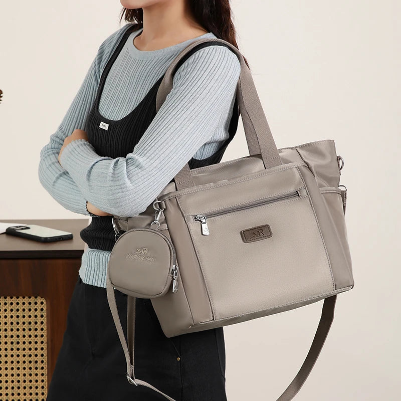 シンプル軽量ナイロントートバッグ｜大容量・通勤通学に最適・2WAYショルダー